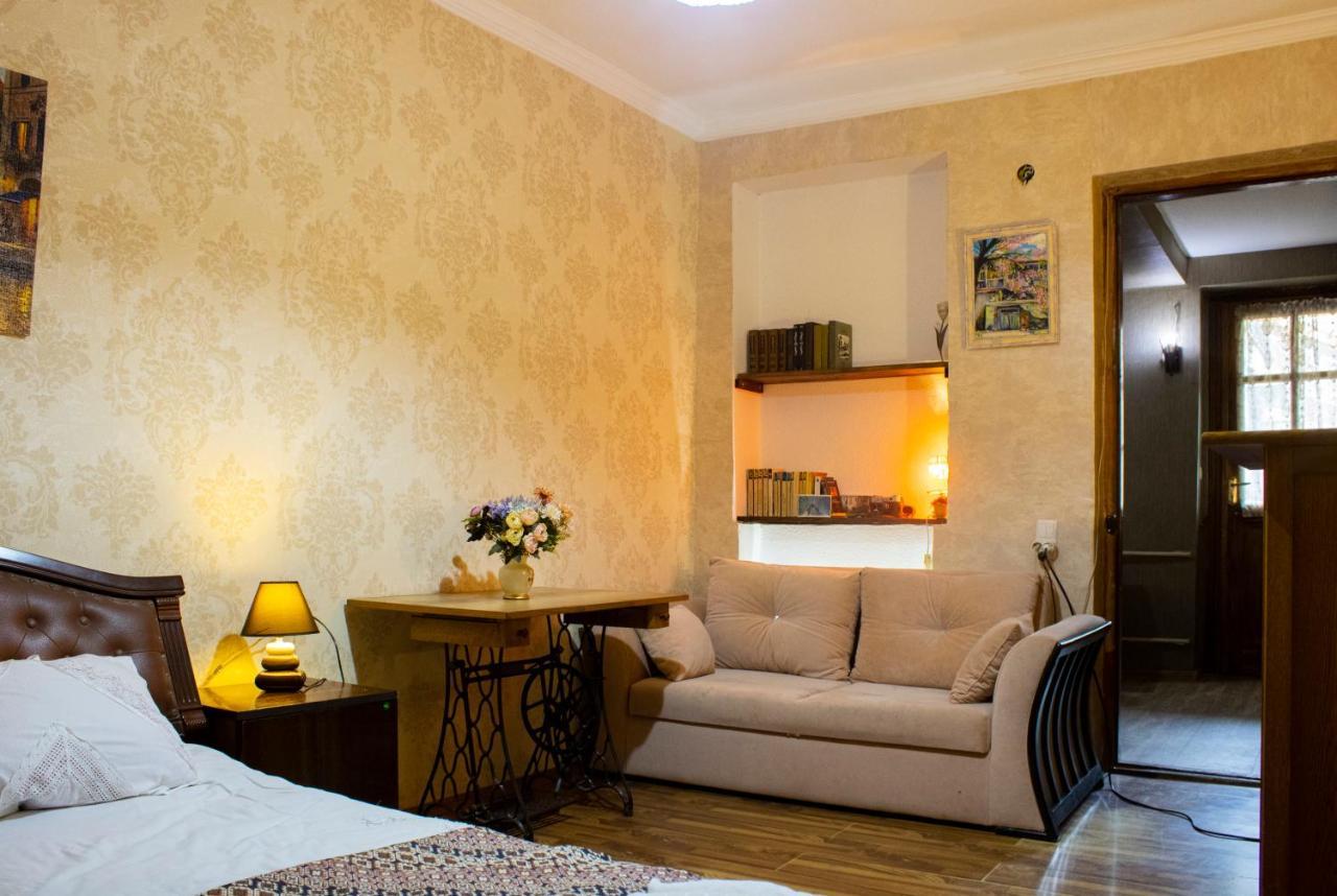 Nino'S Guest House Tbilisi Eksteriør billede