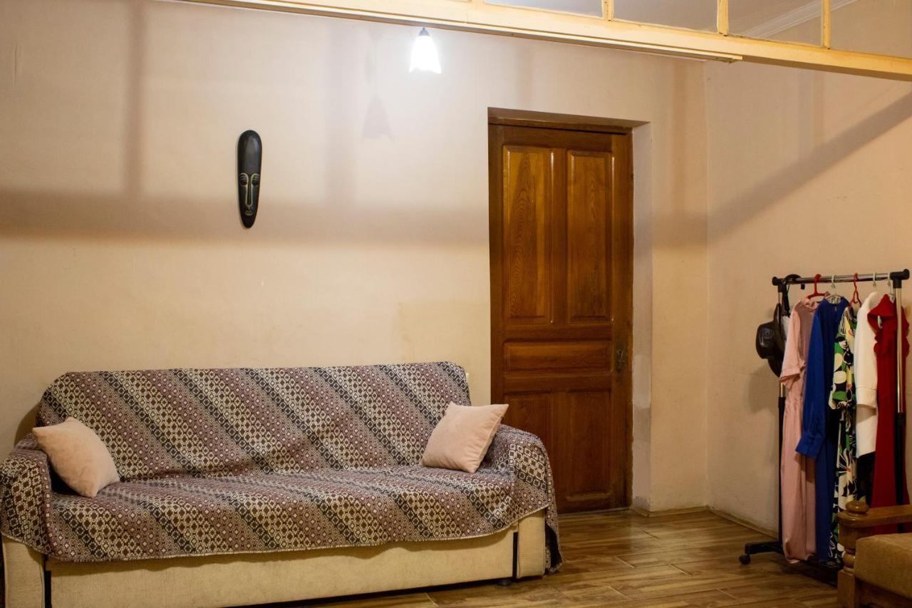 Nino'S Guest House Tbilisi Eksteriør billede