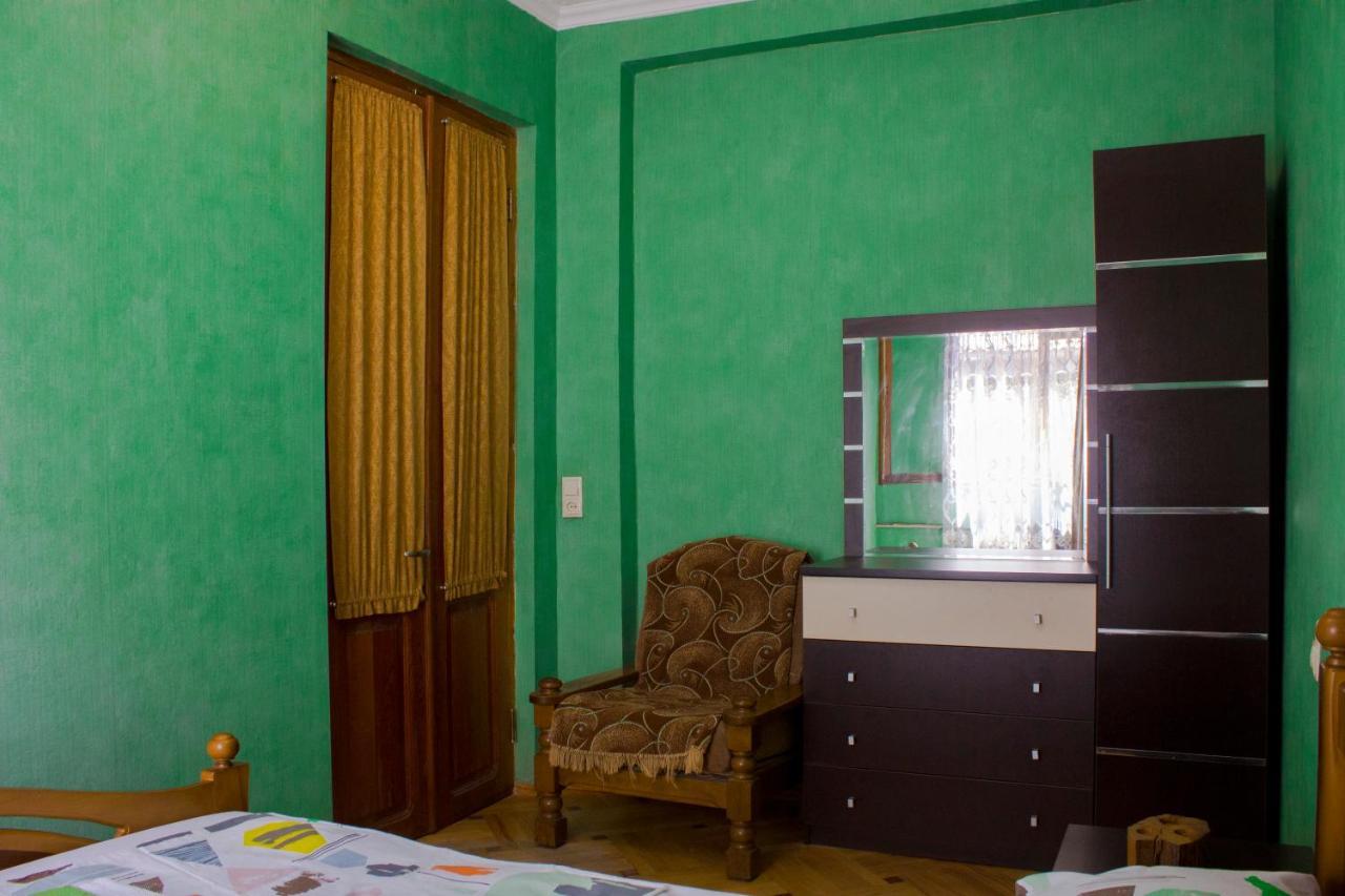 Nino'S Guest House Tbilisi Eksteriør billede