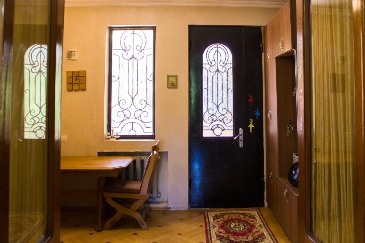 Nino'S Guest House Tbilisi Eksteriør billede