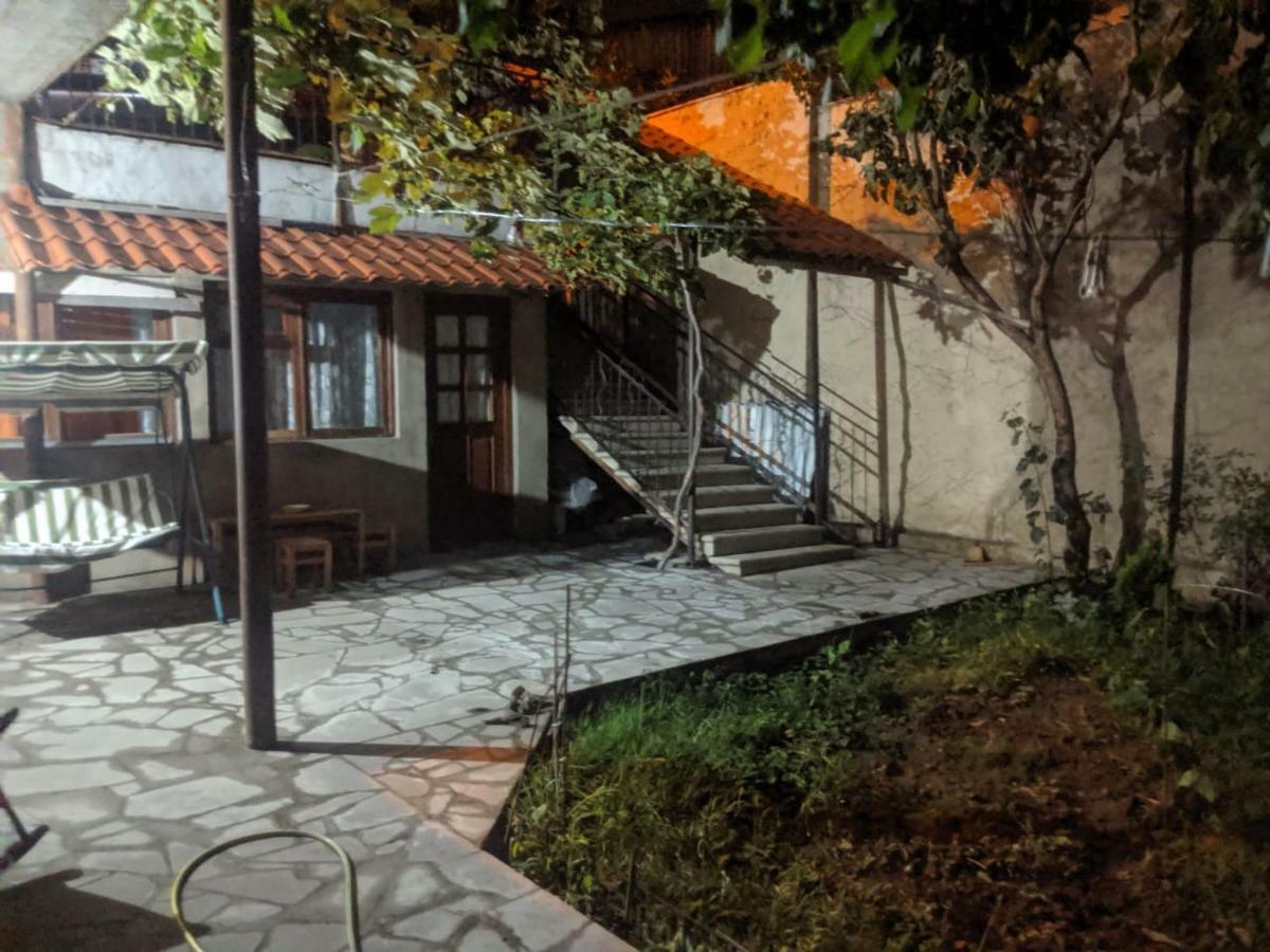 Nino'S Guest House Tbilisi Eksteriør billede
